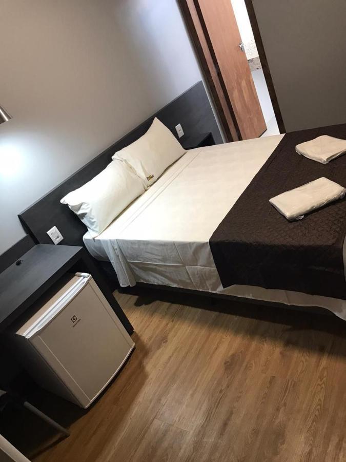 Hotel Cerrado มอนเตสกลารอส ภายนอก รูปภาพ